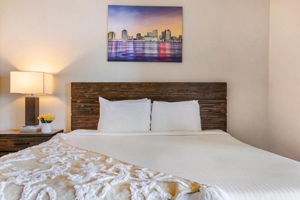 2 Bedroom Elegant Condos In Downtown New Orleans Nova Orleães Exterior foto