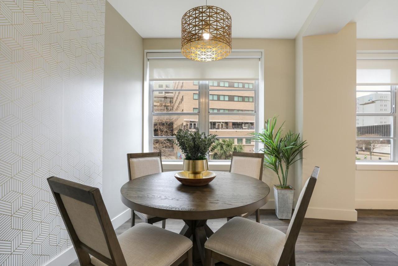 2 Bedroom Elegant Condos In Downtown New Orleans Nova Orleães Exterior foto